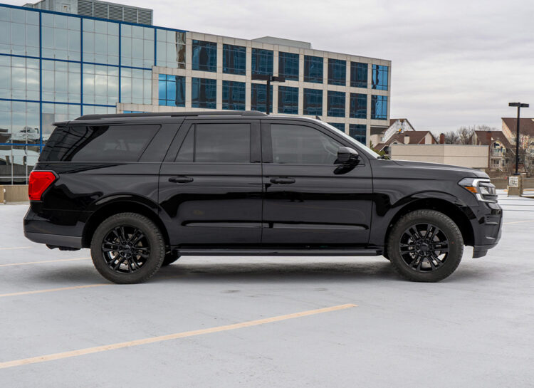 Making A Full Blackout Ford Expedition Vip Auto Accessories Blog