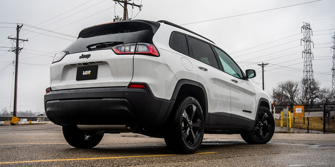 2020 Jeep Cherokee Roof Wrap Rear Hero