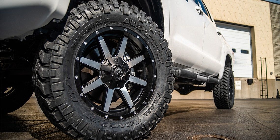 2020 Toyota Tundra 6-Inch lift build Fuel Maverick Wheels