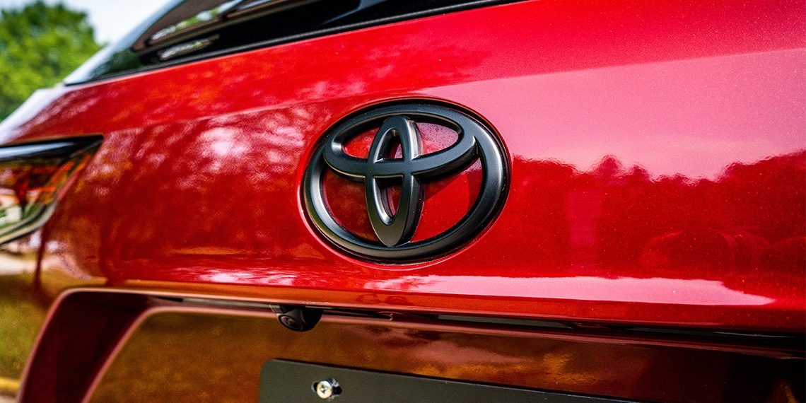 2020 Toyota Highlander - Blackout Build Rear Blackout Badge