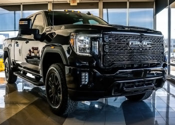 2021 GMC Sierra 2500HD Blackout Build Hero