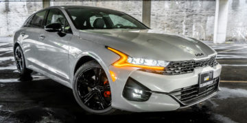 2021 Wolf Gray Kia K5 – Blackout Build