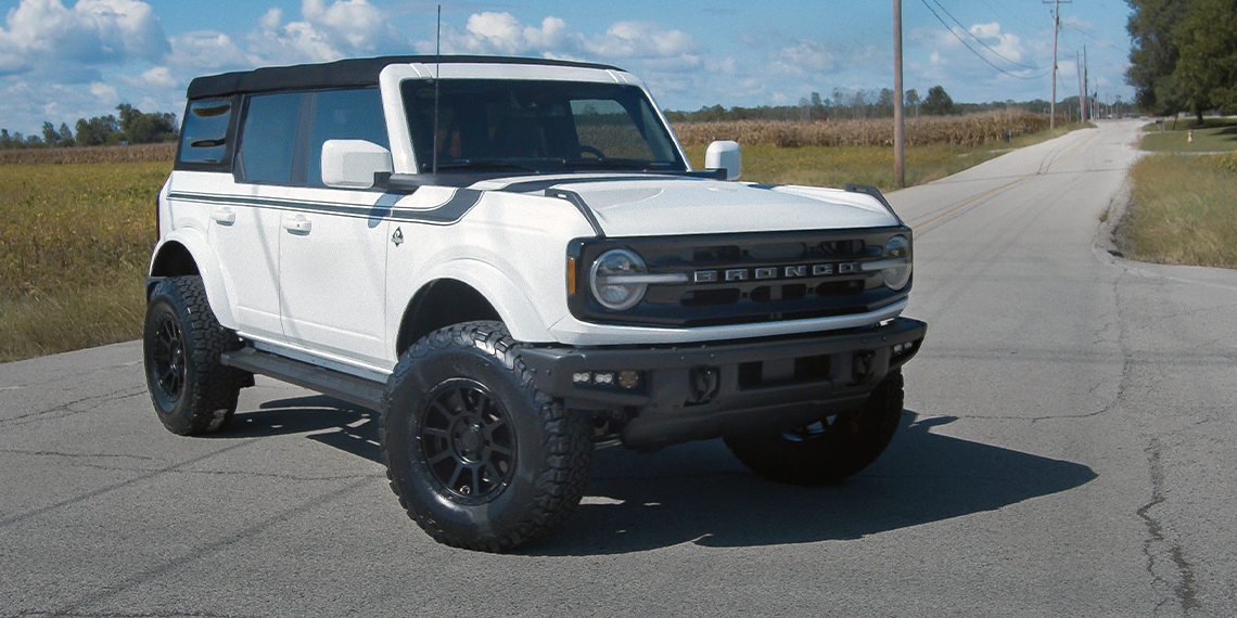 Extreme Ford Bronco build is ready to race on the rocks