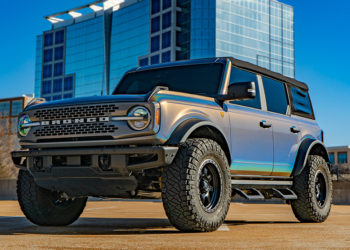 2021 Ford Bronco Sasquatch Psychedelic Color Change Wrap