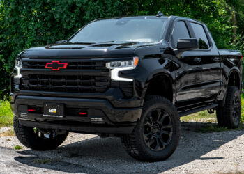 2022 Chevy Silverado – Awesome Blackout Off-Road Build With Red Accents