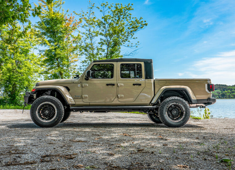 2022 Jeep Gladiator – Creating An Easy Off-Road Build – VIP Auto ...