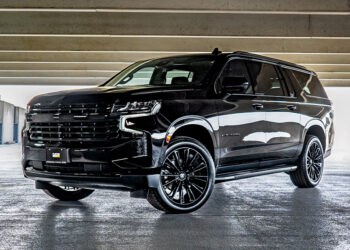 Blackout 2023 Chevy Suburban
