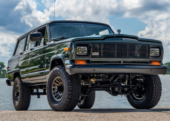 1989 Jeep Grand Wagoneer Frame-Off Restoration