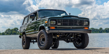 1989 Jeep Grand Wagoneer Frame-Off Restoration