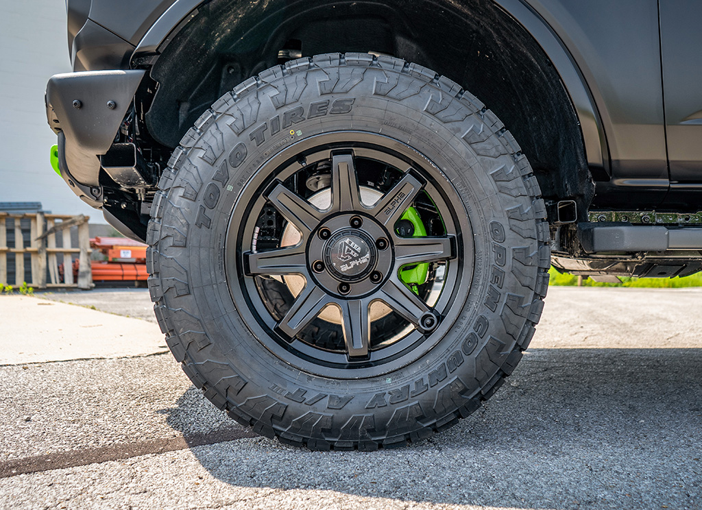 Toyo Open Country AT III offroad tires on Alphaequipt Command wheels.