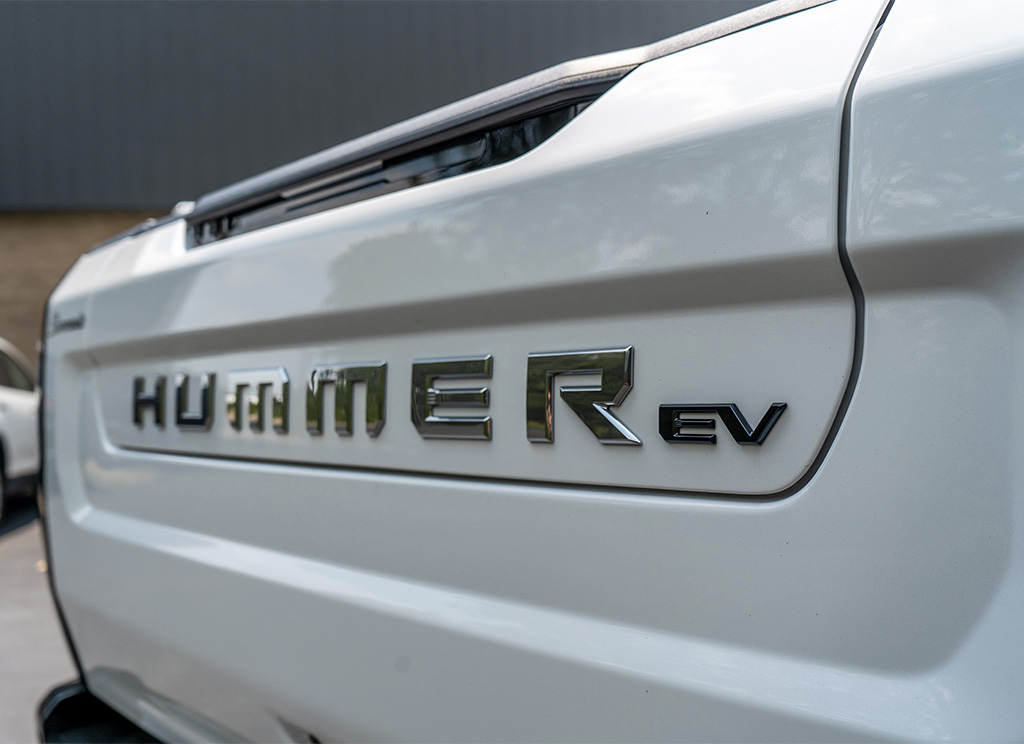 Stock Hummer EV tailgate nameplate.