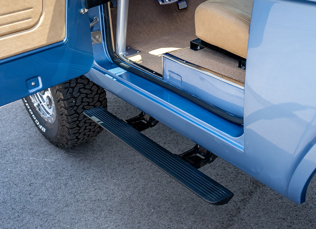 1971 Ford Bronco Restomod - Close-up of electronic side steps